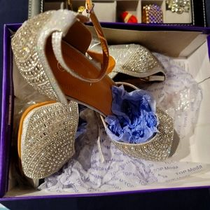 Rhinestones!! Ankle strap Heels